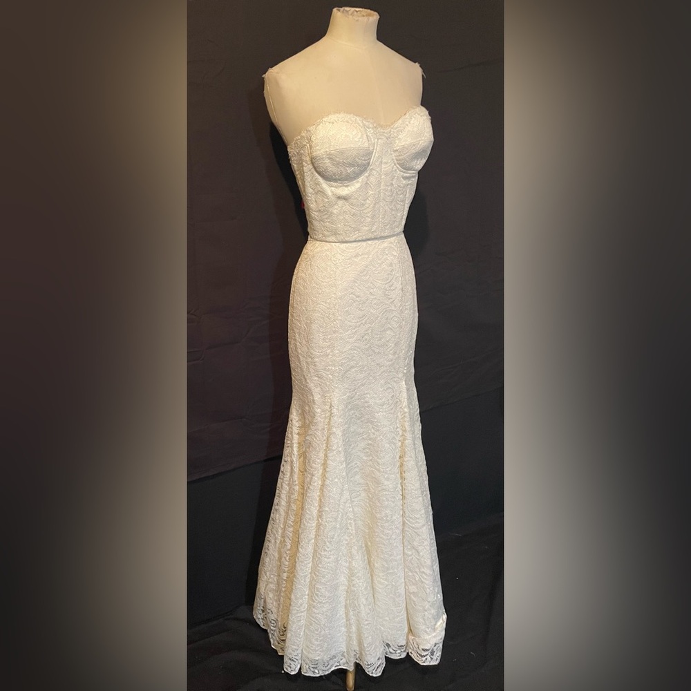 Cream Sheath Designer 2 Piece Full Lace Wedding Dress Sweetheart Neckline 2 NWOT